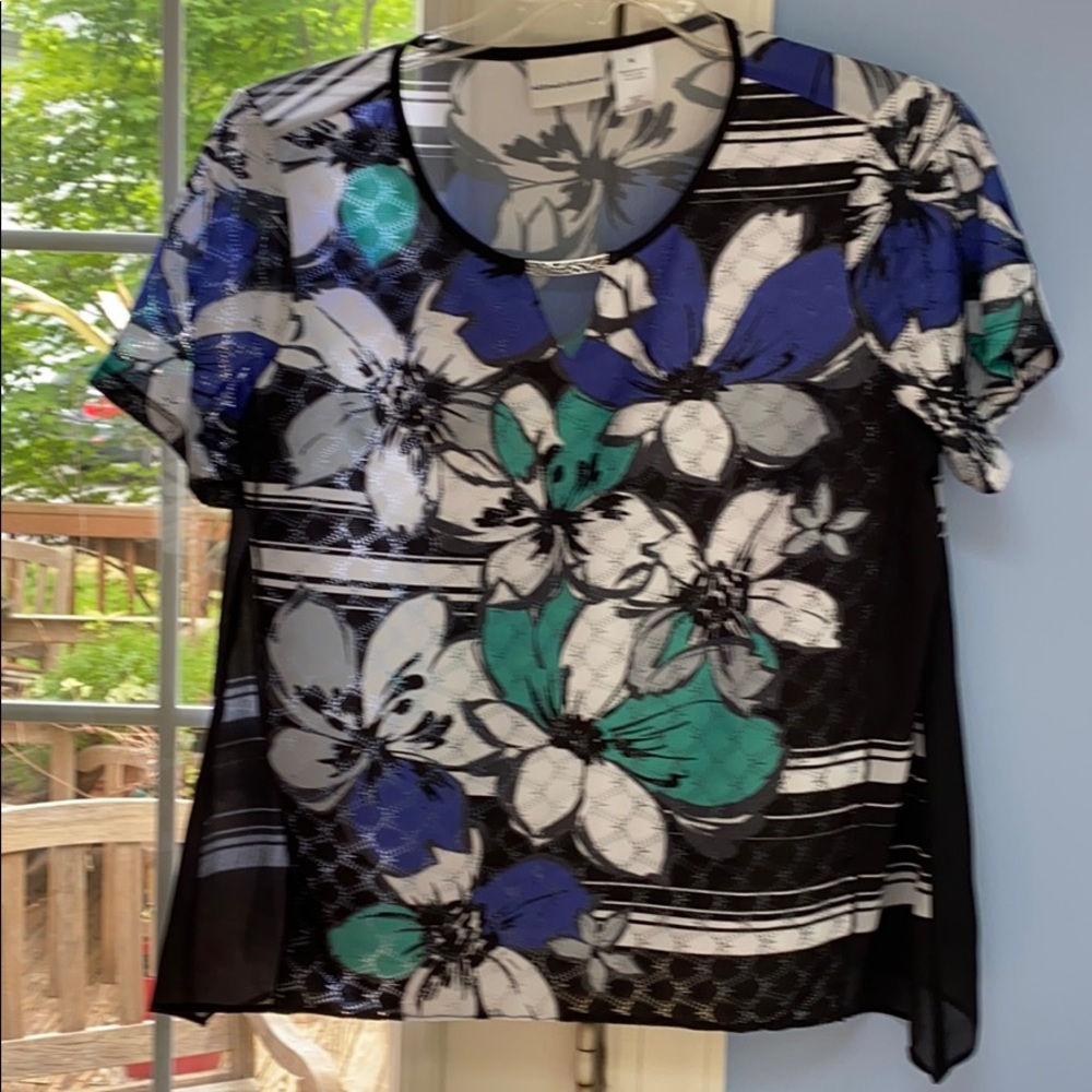 Alfred Dunner top very light colorful M $12